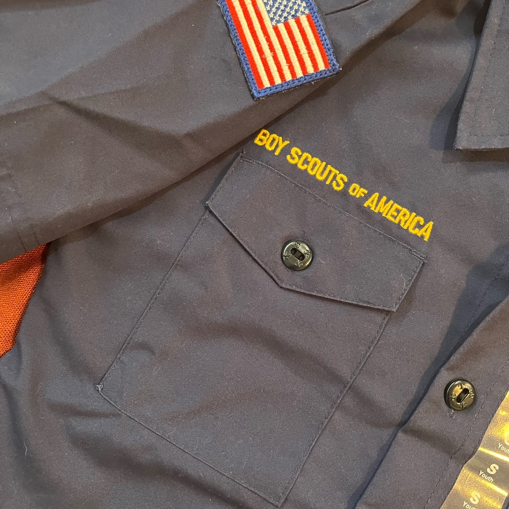 Boy Scouts of America Uniform shirt, socks & bandana - Youth S - Picture 6 of 6